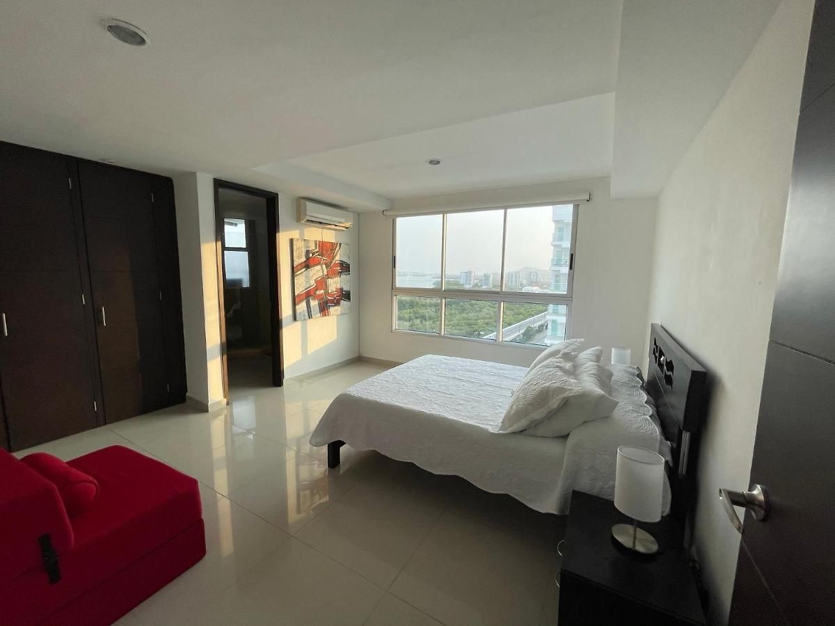 Front Apartment