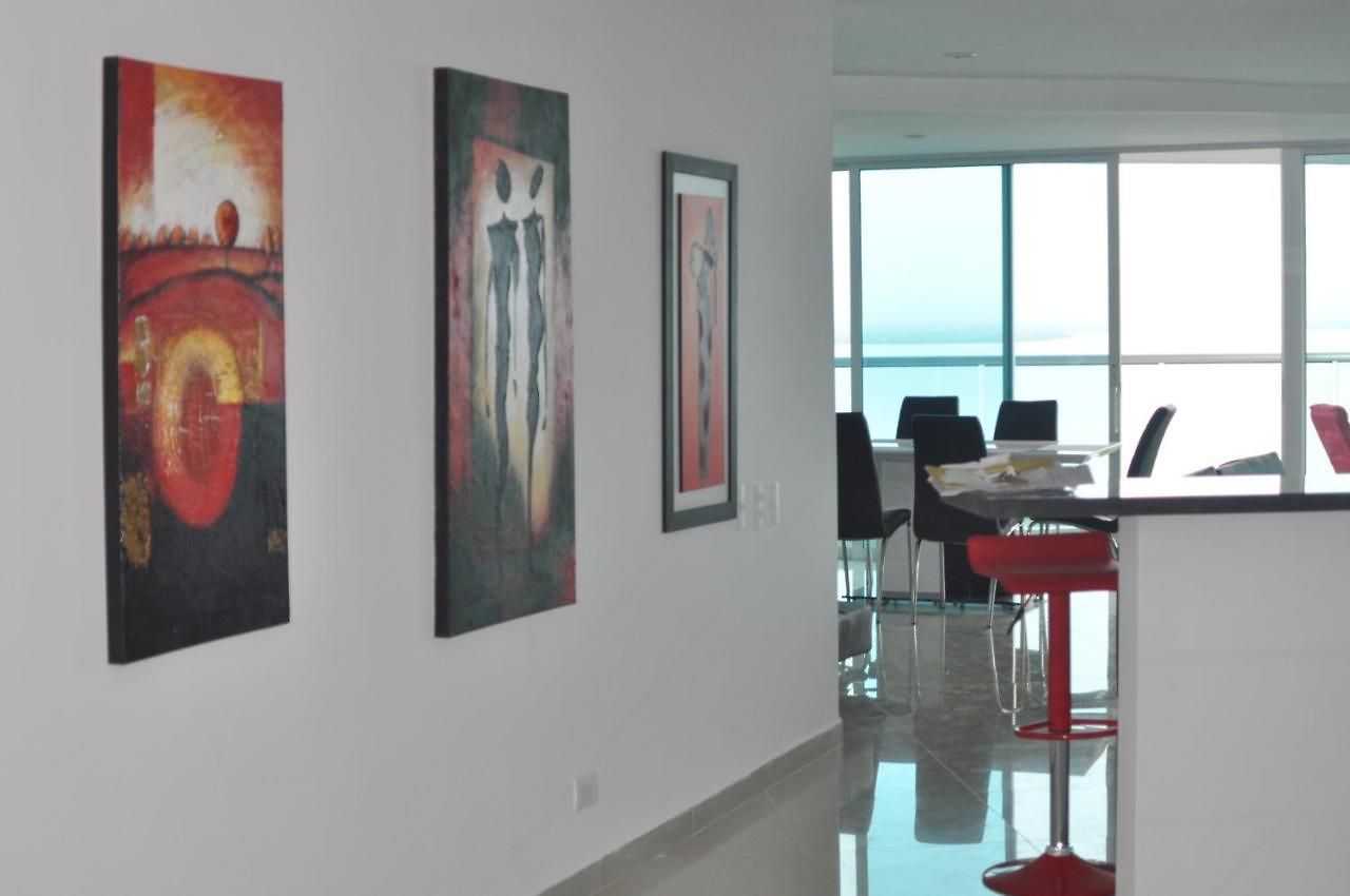 Front Apartment